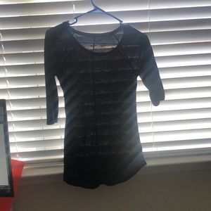 Black 3/4 sleeve SO XS